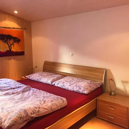 Appartement Tgesa Frena