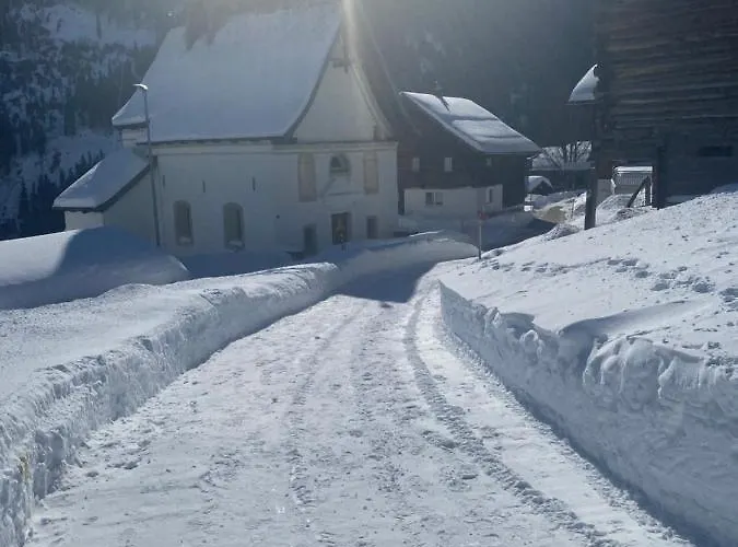 Tgesa Frena * Sedrun