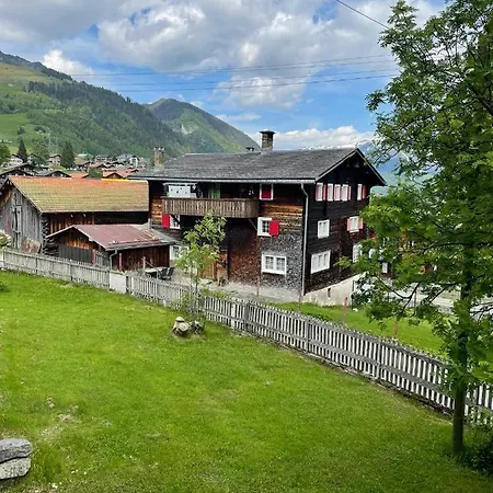 Tgesa Frena Appartamento Sedrun